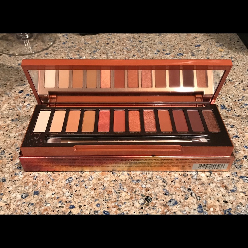 Custom listing Urban Decay Naked Heat
